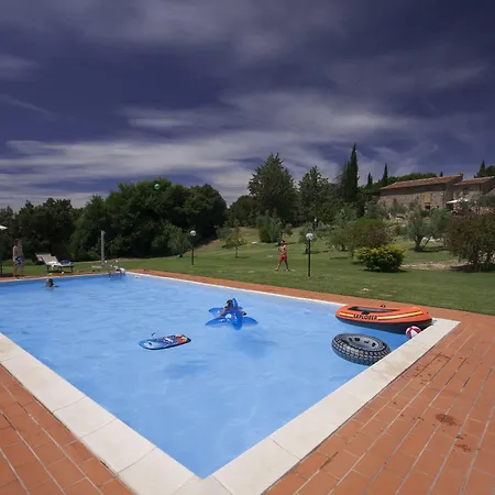 Farm stay Tenuta Aronne *