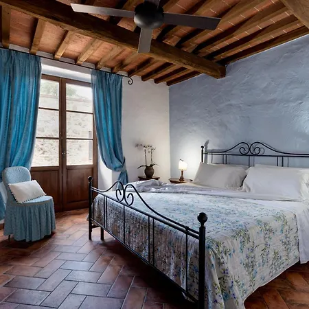 Tenuta Aronne Farm stay *