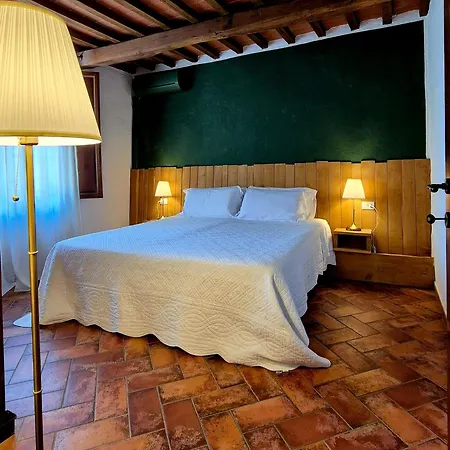 Farm stay Tenuta Aronne Massa Marittima