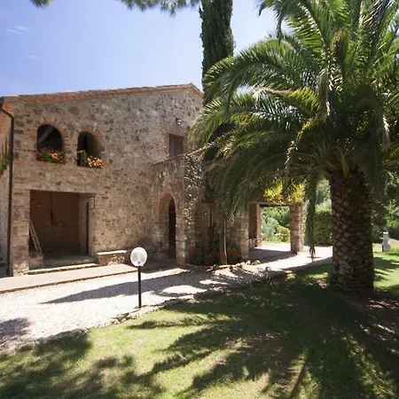 Farm stay Tenuta Aronne Massa Marittima